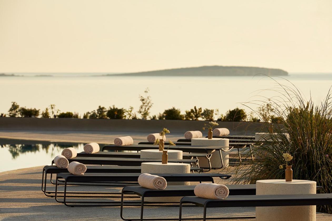 Parocks Luxury Hotel & Spa อัมเบลาส ภายนอก รูปภาพ